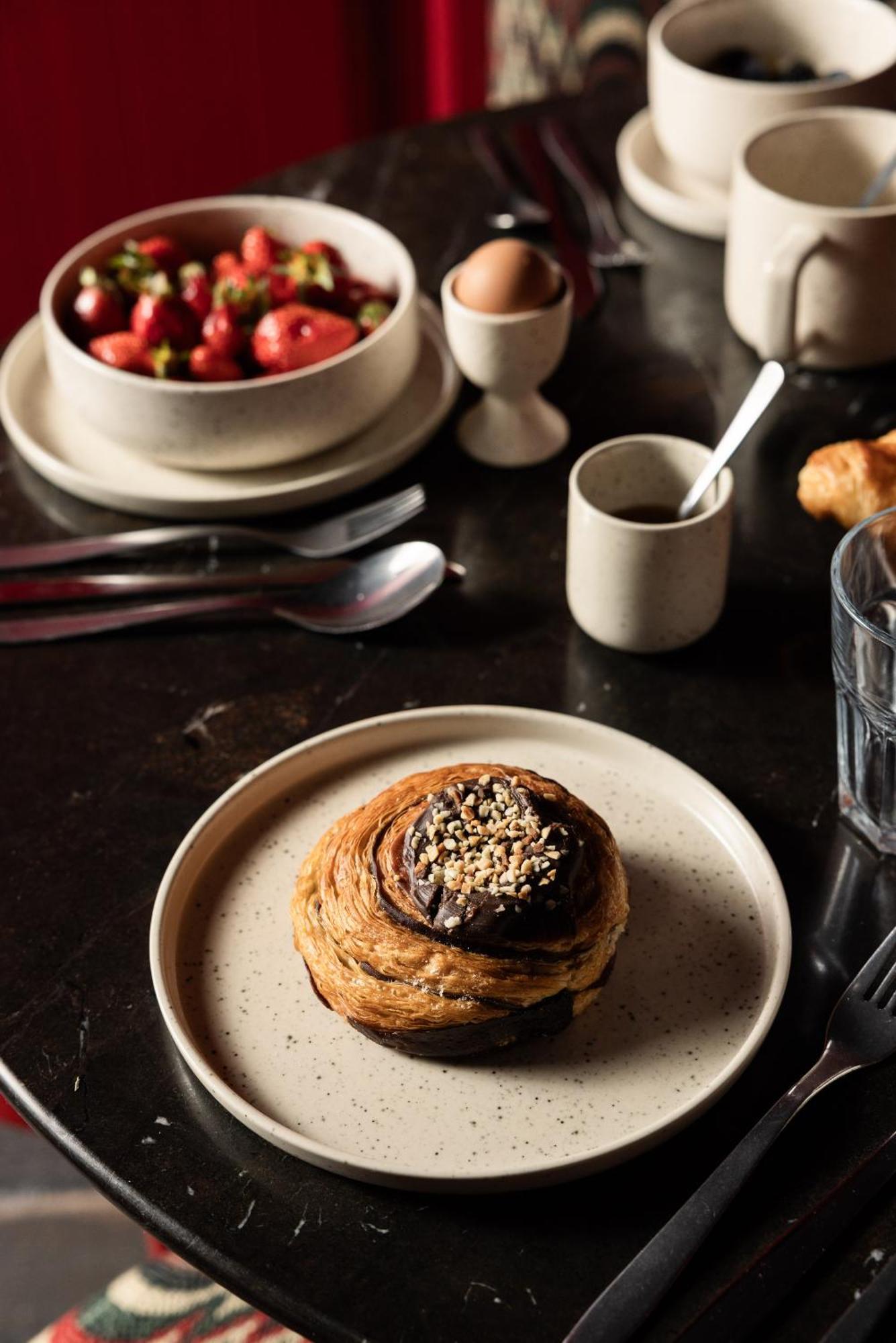 1.75 Le Charme Hotel Paris