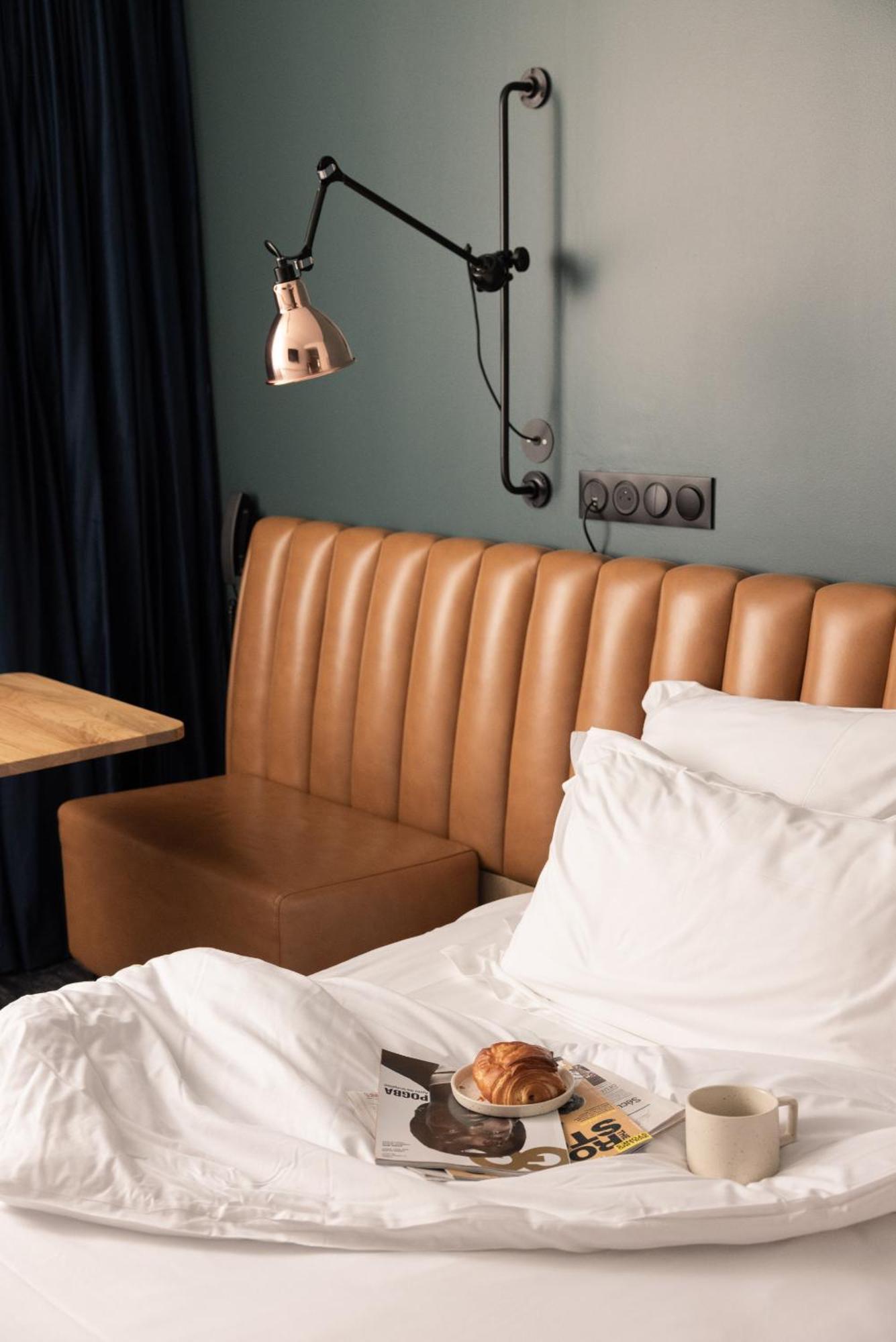 1.75 Le Charme Paris