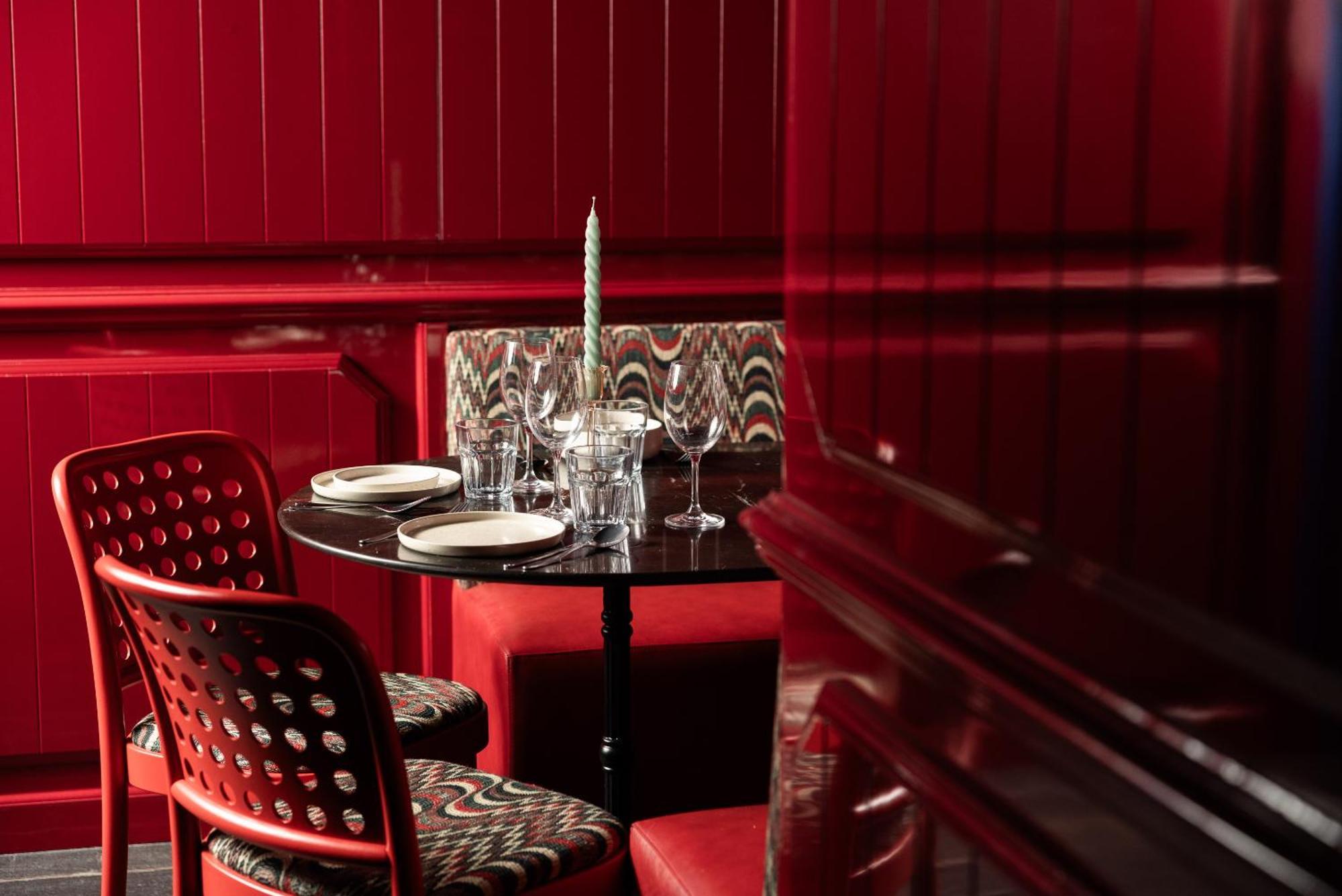 1.75 Le Charme Paris