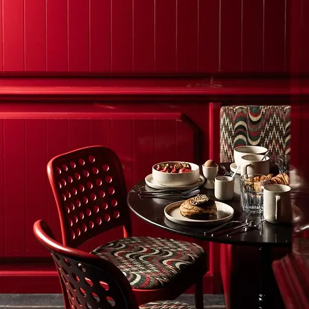 1.75 Le Charme * Paris